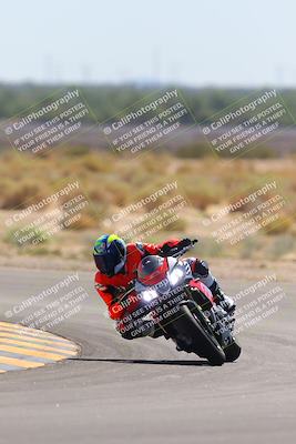media/Sep-25-2023-Moto Forza (Mon) [[81ffa65e0a]]/B-C Group/Session 3 (Turn 16)/